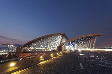 上海浦東國際機場——人臉識別擺閘項目